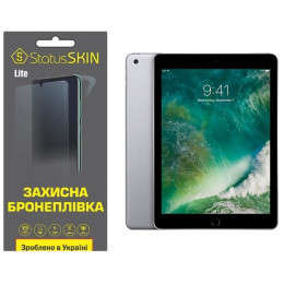 Поліуретанова плівка StatusSKIN Lite на екран iPad 9.7 (2017/2018) Глянцева